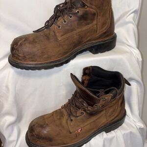 Red Wing 4215 DynaForce Men's Size 11 EE Waterproof Steel Toe Work Boots